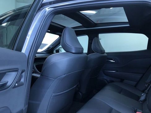 Certified 2023 Toyota Crown Limited image 21