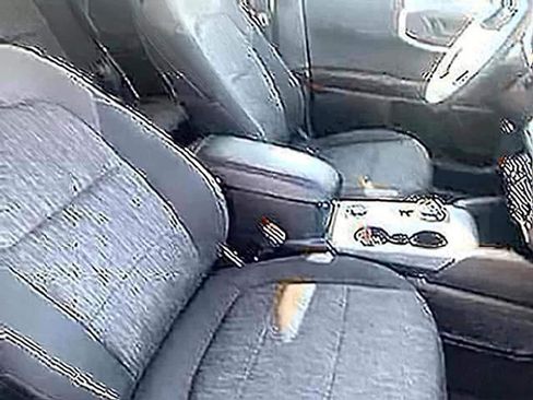 Used 2022 Ford Bronco Sport Big Bend AWD/4WD image 7