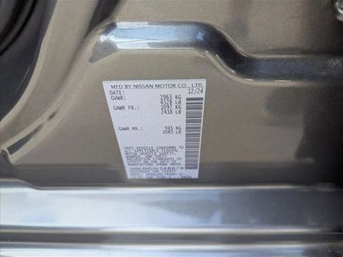 Used 2025 Nissan Altima 2.5 SV FWD image 23