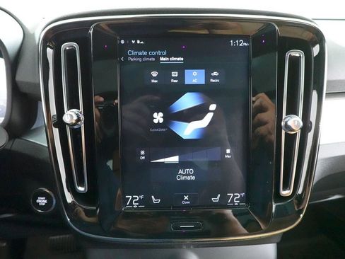 Used 2019 Volvo XC40 T5 Momentum AWD/4WD image 19