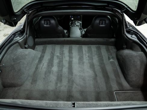 Used 2010 Chevrolet Corvette ZR1 w/ Preferred Equipment Group image 17