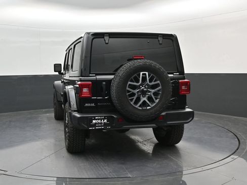 Used 2026 Jeep Wrangler Unlimited Sahara w/ Safety Group AWD/4WD image 6