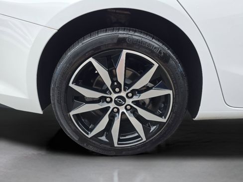 Used 2022 Chevrolet Malibu RS image 32