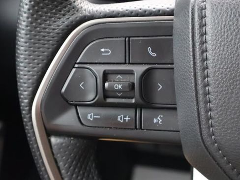 Used 2025 Toyota Tundra Limited w/ TRD Off-Road Package AWD/4WD image 8
