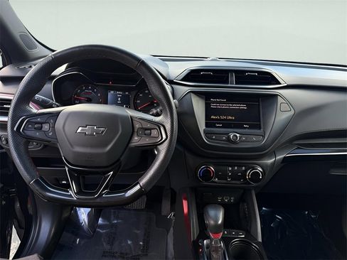 Used 2023 Chevrolet TrailBlazer RS image 18