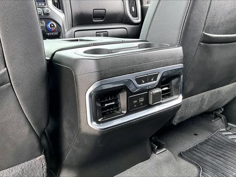 Used 2021 Chevrolet Silverado 2500 LTZ w/ LTZ Convenience Package AWD/4WD image 34
