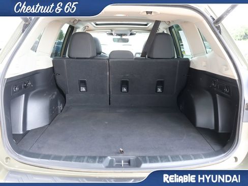 Used 2023 Subaru Forester Premium AWD/4WD image 15