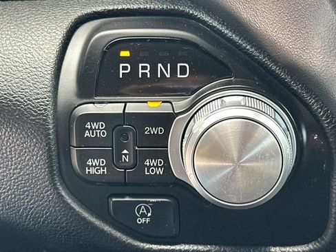 Used 2025 RAM 1500 Laramie AWD/4WD image 38
