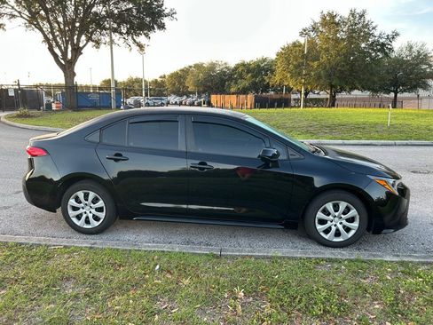 Used 2023 Toyota Corolla LE FWD image 7
