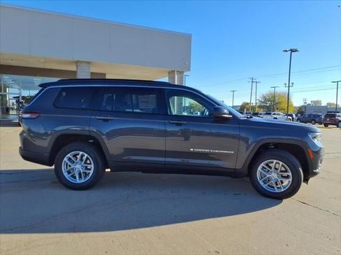New 2025 Jeep Grand Cherokee L Laredo w/ Luxury Tech Group I image 59