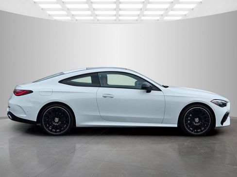 New 2026 Mercedes-Benz CLE 450 4MATIC Coupe image 7