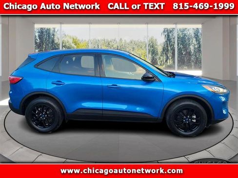 Used 2020 Ford Escape SE Sport image 1