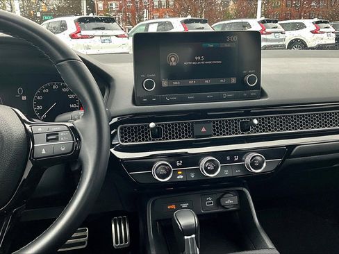 Used 2023 Honda Civic Sport image 6