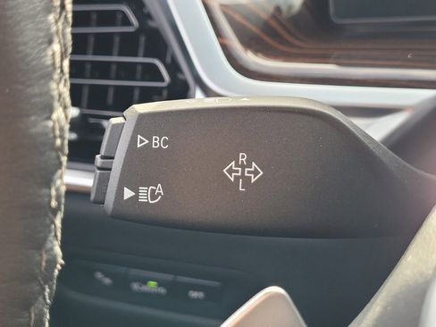 New 2026 BMW X5 xDrive50e w/ Executive Package image 29