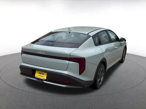 Used 2025 Kia K4 FWD image 11