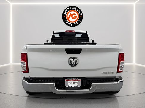 Used 2024 RAM 3500 Tradesman w/ Chrome Appearance Group AWD/4WD image 6