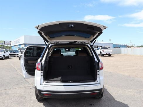 Used 2017 GMC Acadia Limited SLT AWD/4WD image 22
