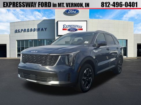 Used 2025 Kia Sorento S image 1