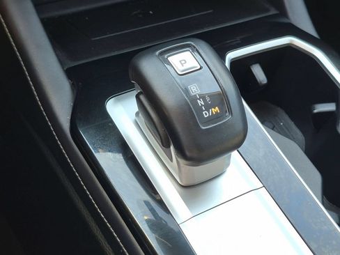 Used 2025 Mitsubishi Outlander SE AWD/4WD image 19