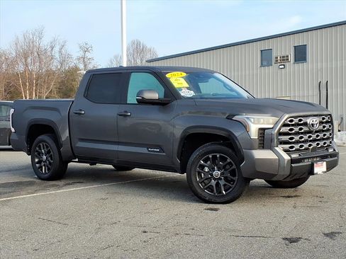 Used 2024 Toyota Tundra Platinum image 2