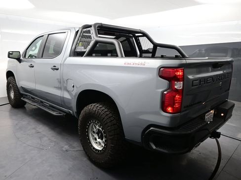 Used 2025 Chevrolet Silverado 1500 Custom Trail Boss w/ LPO, Dark Essentials Package AWD/4WD image 6
