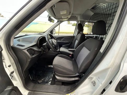 Used 2017 RAM ProMaster City Tradesman w/ Rear Back-up Camera Group image 9