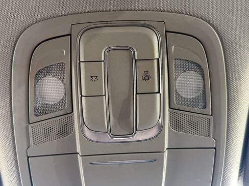 Used 2019 Hyundai Santa Fe SE AWD/4WD image 42