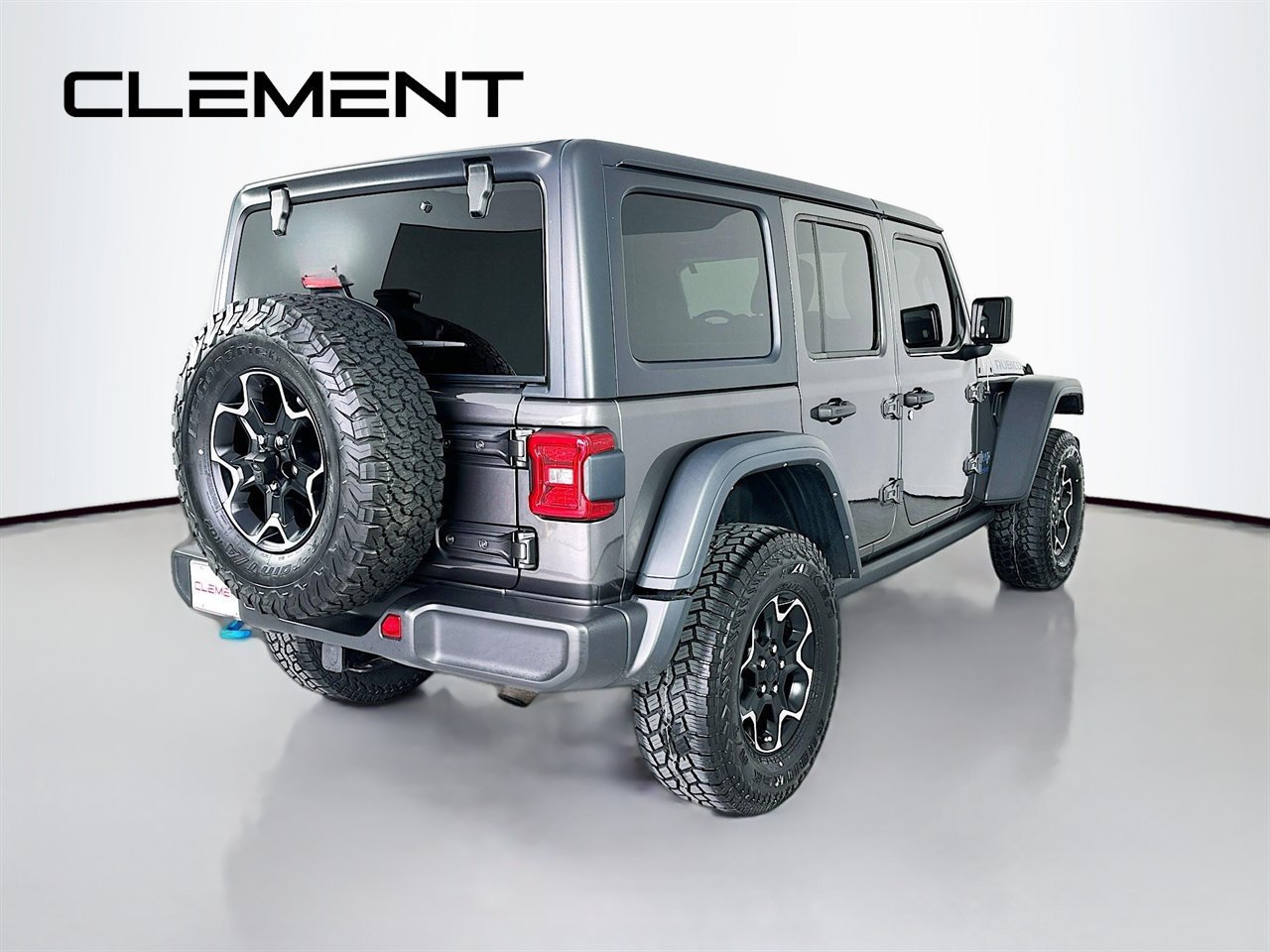 Used 2022 Jeep Wrangler Unlimited Rubicon 4xe w/ Dual Top Group AWD/4WD image 7