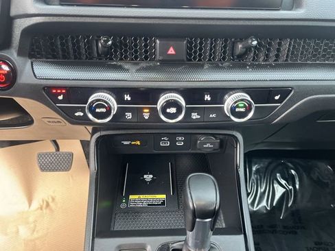 Used 2025 Honda CR-V Sport-L image 19