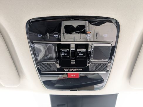 Used 2025 Hyundai Santa Fe Calligraphy AWD/4WD image 21