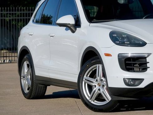 Used 2016 Porsche Cayenne S w/ Premium Plus Package image 3