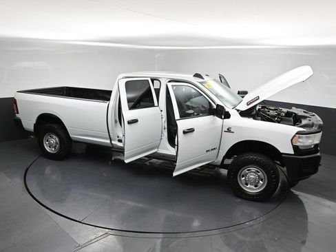 Used 2022 RAM 2500 Tradesman image 32