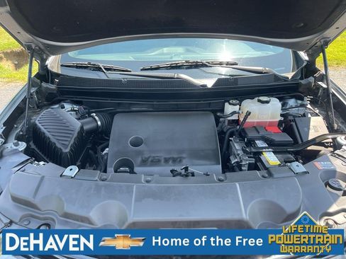 Used 2023 Chevrolet Traverse RS w/ LPO, Floor Liner Package AWD/4WD image 32