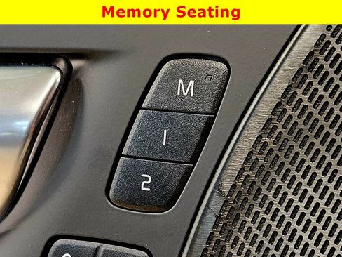 Used 2025 Volvo XC60 T8 Ultra w/ Protection Package Premier image 29