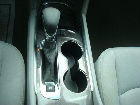 Used 2025 Chevrolet Malibu LT FWD image 20