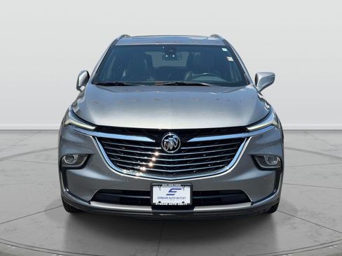 Used 2023 Buick Enclave Essence w/ Experience Buick Package AWD/4WD image 2