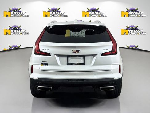 Used 2024 Cadillac XT4 Premium Luxury w/ Active Safety Package AWD/4WD image 6