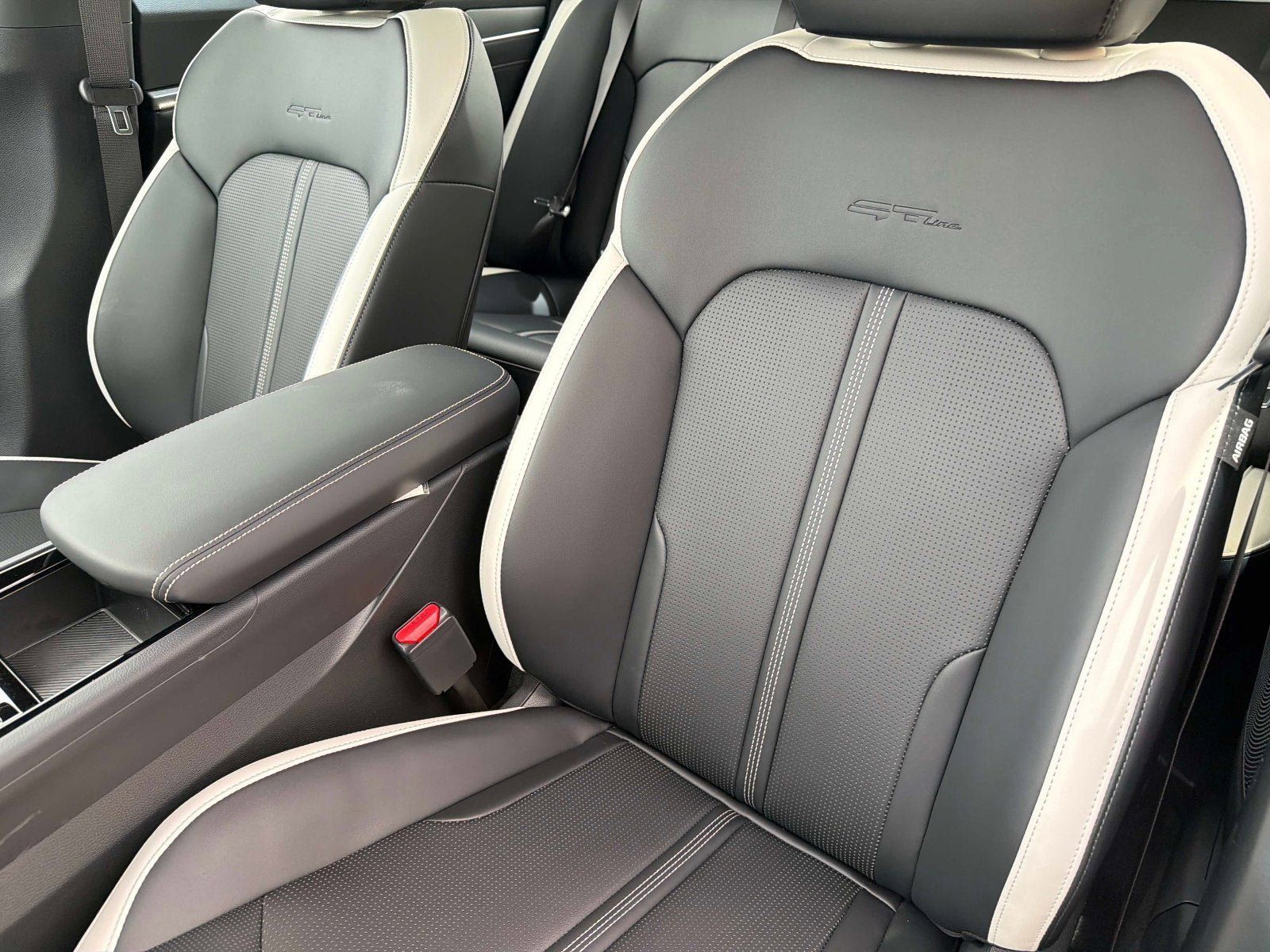 New 2026 Kia K5 GT-Line w/ GT-Line Premium Package FWD image 17