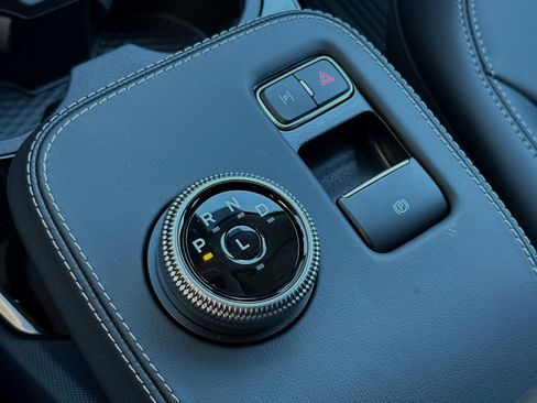 New 2024 Ford Mustang Mach-E Select w/ Comfort Package Lite image 17