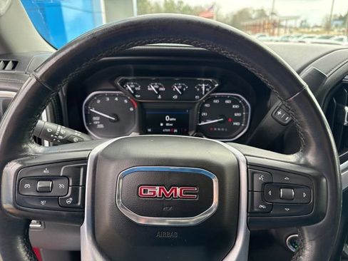 Used 2020 GMC Sierra 1500 SLT w/ X31 Off-Road Package image 19