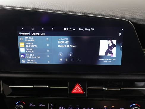 Used 2023 Kia Niro Wind w/ Wind Preserve Package FWD image 42