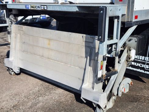 Used 2022 Ford F650 2WD Regular Cab Super Duty image 22