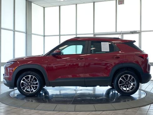 Certified 2024 Chevrolet TrailBlazer LT w/ Convenience Package image 5