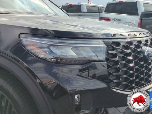 New 2026 Ford Explorer ST-Line w/ ST-Line Street Pack RWD image 11