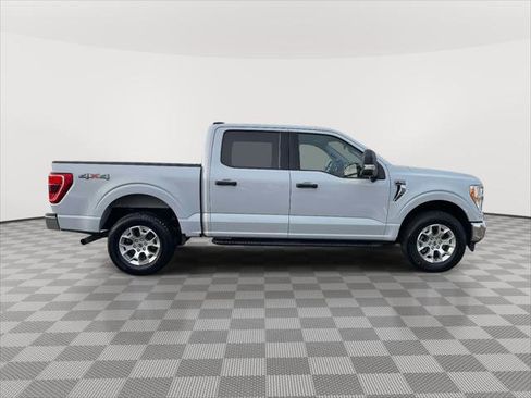 Used 2022 Ford F150 XLT w/ Trailer Tow Package image 8