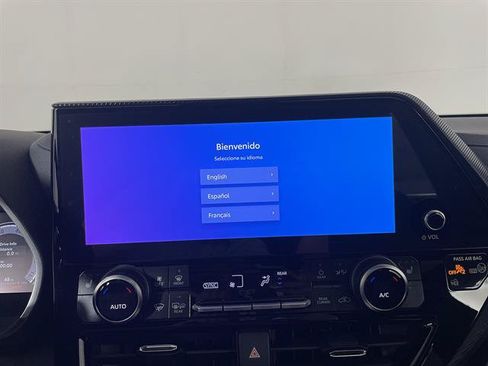 New 2026 Toyota Highlander XSE AWD/4WD image 18