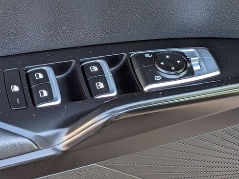 Used 2022 Kia K5 GT-Line image 14