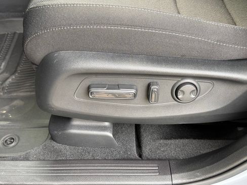 Certified 2026 Honda CR-V EX image 26