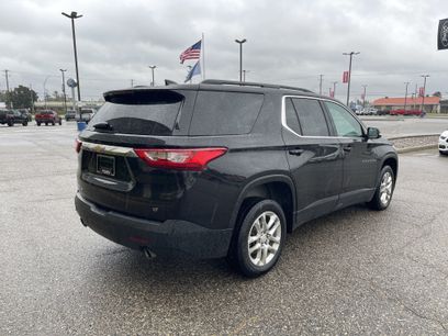 Used 2021 Chevrolet Traverse LT w/ LPO, Floor Liner Package