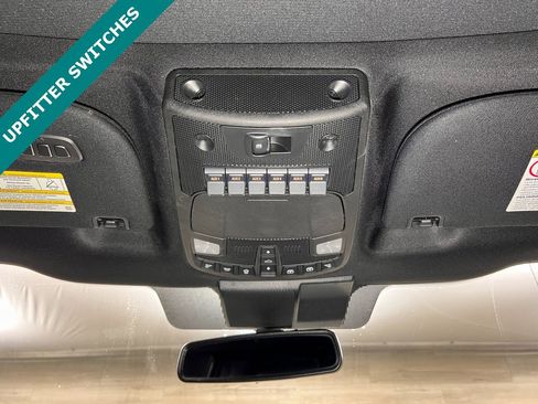 Used 2020 Ford F350 Platinum w/ FX4 Off-Road Package image 22